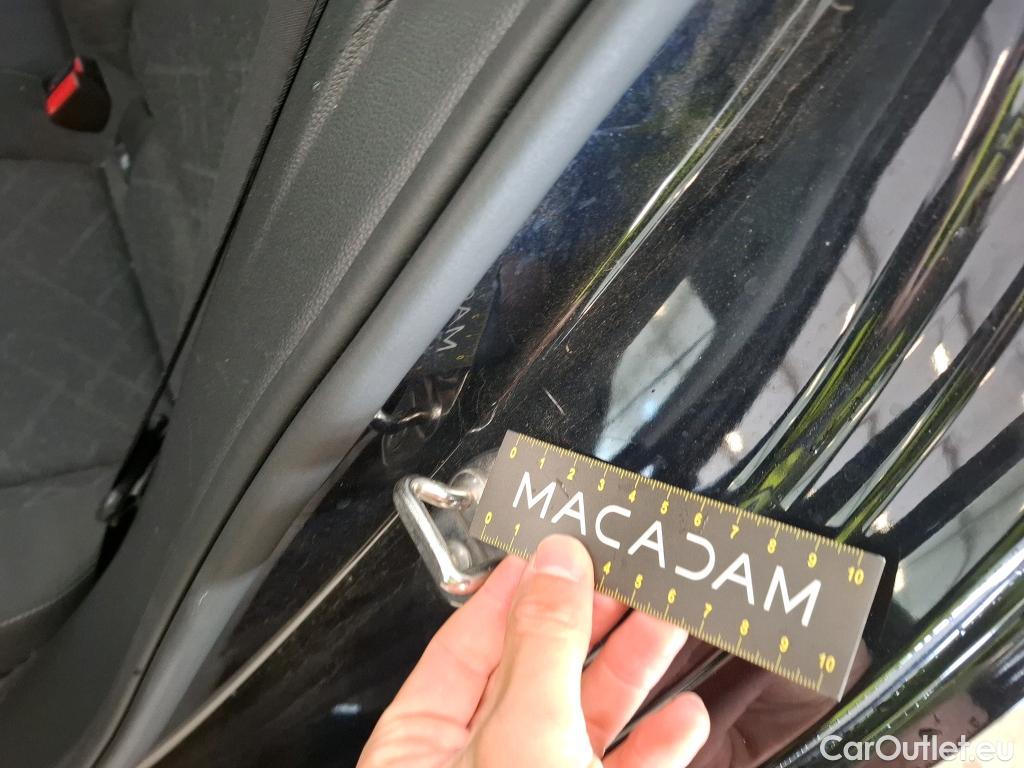  Volkswagen  Golf  VOLKSWAGEN / 2020 / 5P / Berline 2.0 TDI SCR 115 BVM6 Life 1st #55