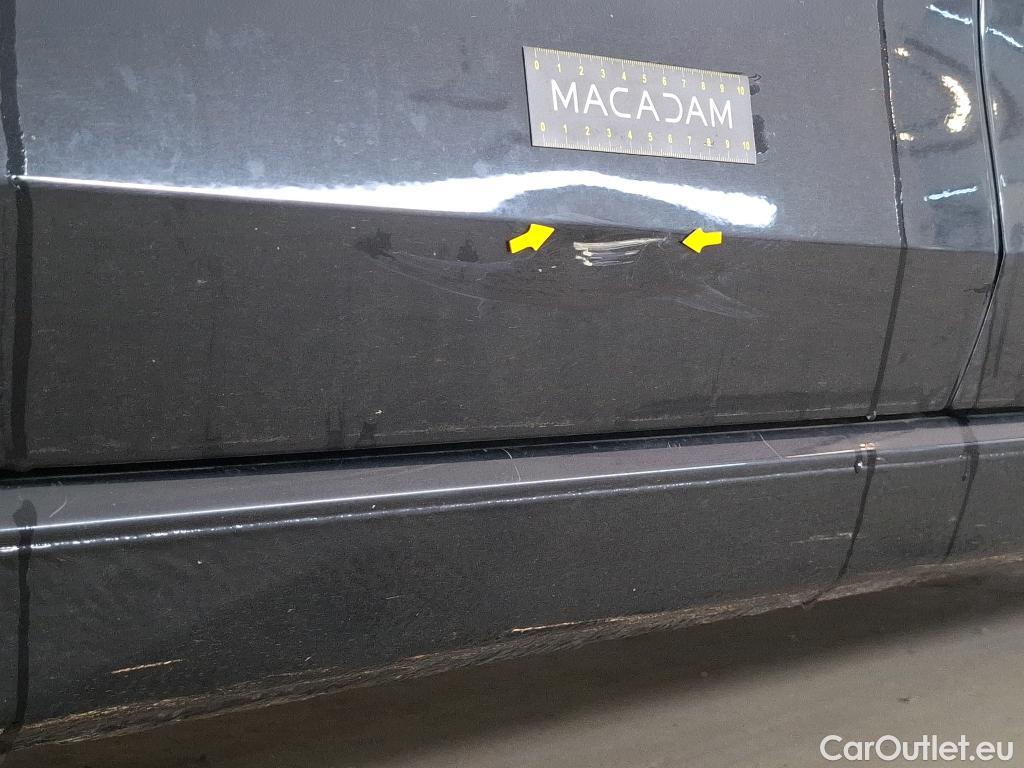  Volkswagen  Golf  VOLKSWAGEN / 2020 / 5P / Berline 2.0 TDI SCR 115 BVM6 Life 1st #2