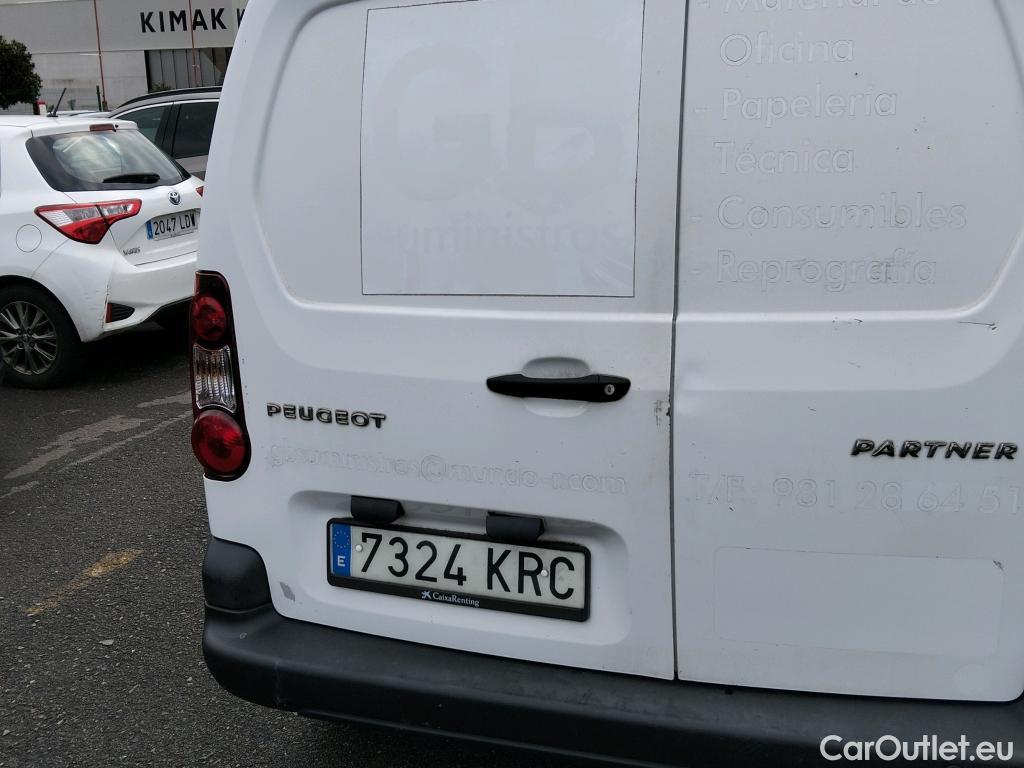  Peugeot  Partner PEUGEOT  / 2015 / 3P / furgón derivado de turismo Furgón Confort L1 BlueHDi 73KW (100CV) #15