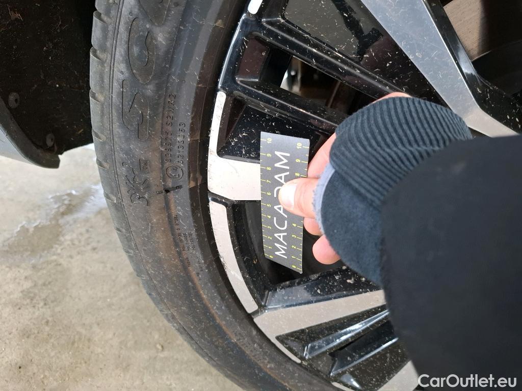  Volvo  XC60 VOLVO  / 2021 / 5P / SUV Recharge T6 350 GT 8 Ultimate Style Dark #11