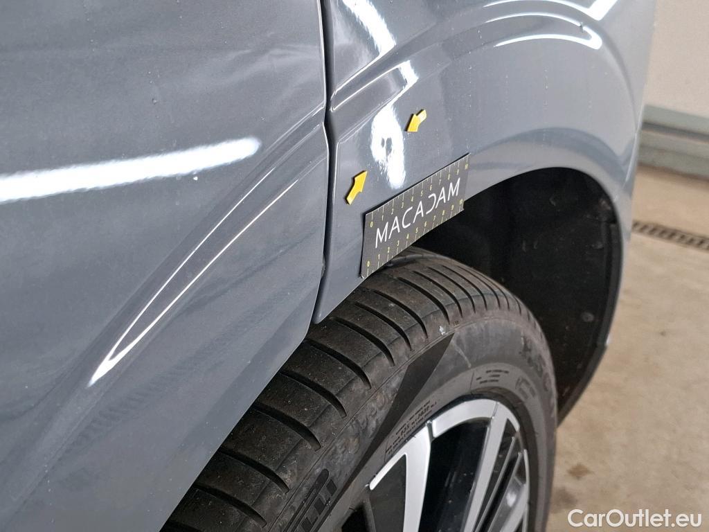  Volvo  XC60 VOLVO  / 2021 / 5P / SUV Recharge T6 350 GT 8 Ultimate Style Dark #23