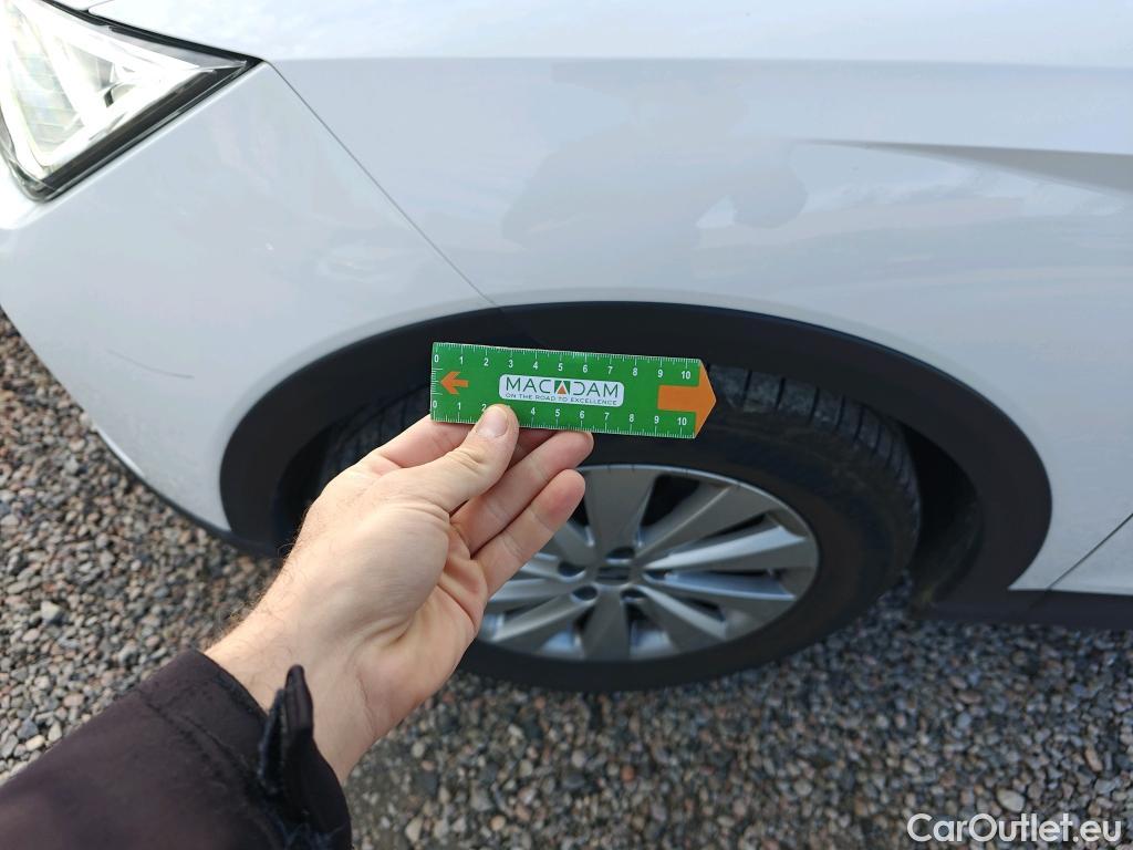  Seat  Arona SEAT  / 2017 / 5P / todoterreno 1.0 TSI 81kW (110CV) Style Plus (AC) #40