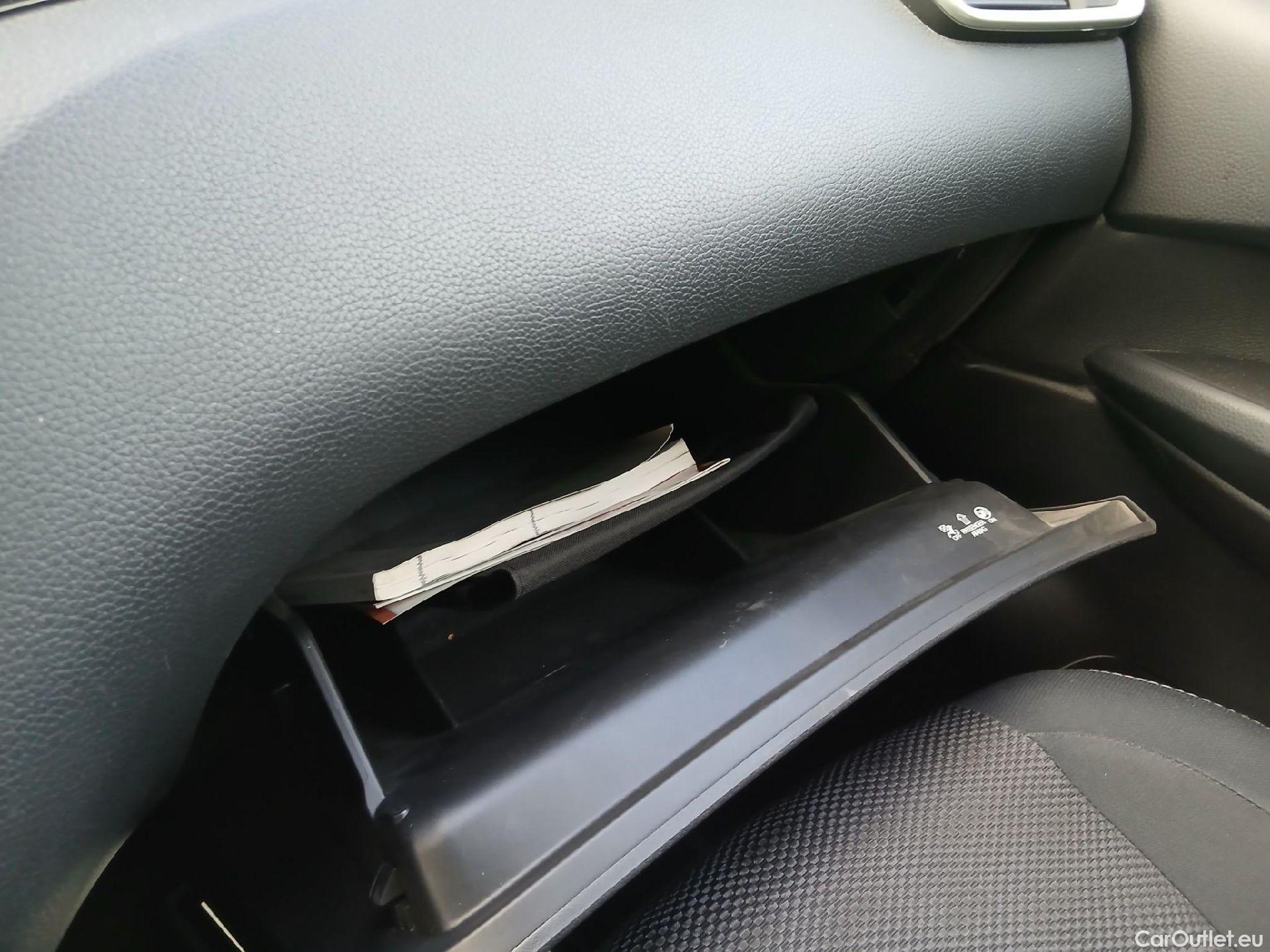  Nissan  Qashqai NISSAN  5p 2G berlina con portón 1.5dCi S&S ACENTA 4x2 Sensores Aparc #1