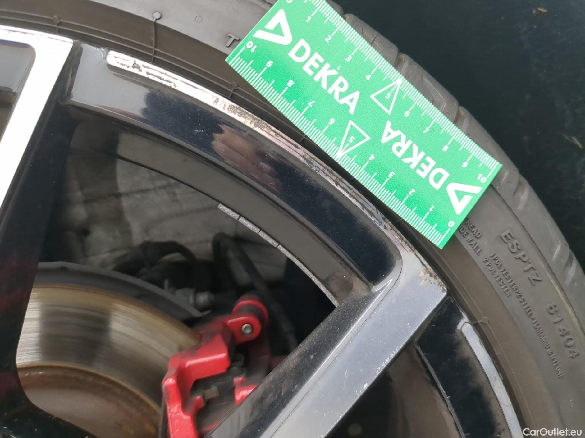  Volkswagen  Golf  VIII Berline GTD 2.0 TDI 200CV BVA7 E6d #11