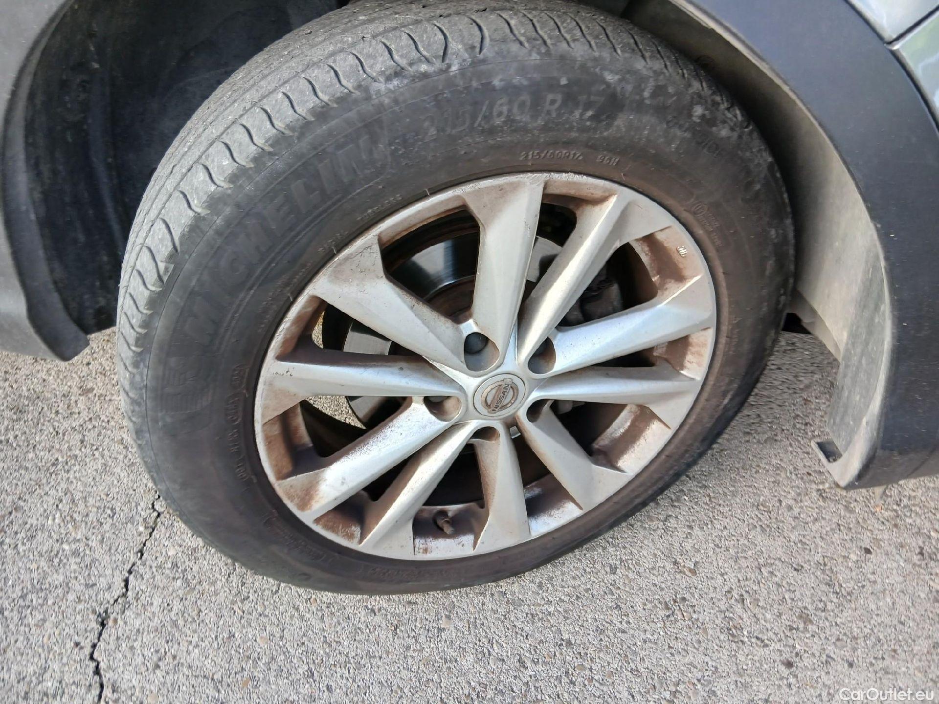  Nissan  Qashqai NISSAN  5p 2G berlina con portón 1.5dCi S&S ACENTA 4x2 Sensores Aparc #3