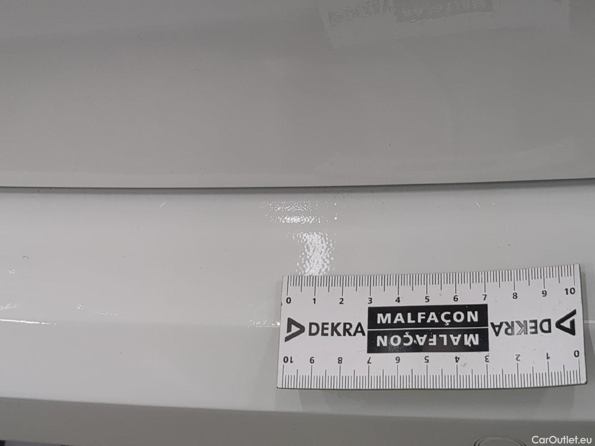  Volkswagen  Golf  VIII Berline GTD 2.0 TDI 200CV BVA7 E6d #47