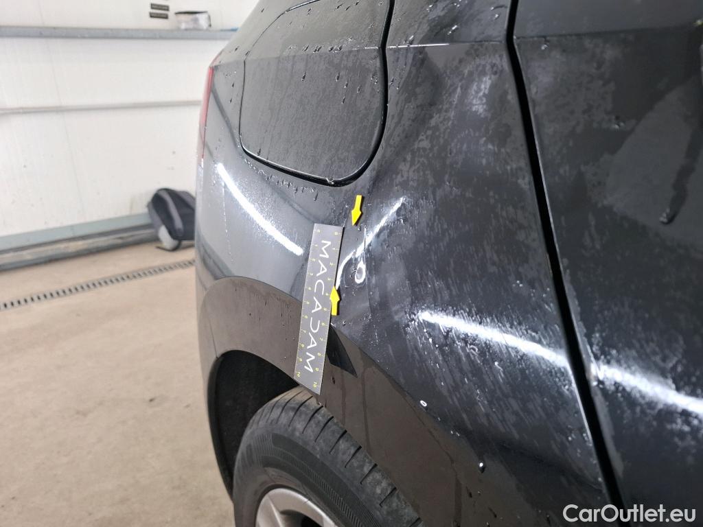  Volkswagen  Golf  VOLKSWAGEN / 2020 / 5P / Berline 2.0 TDI SCR 115 BVM6 Life 1st #42