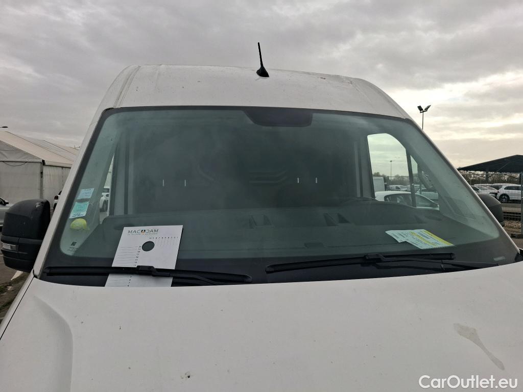  Volkswagen  Crafter  Fourgon Fourgon 30 mittlerer Radstand mit Hochdach FWD 2.0 #55