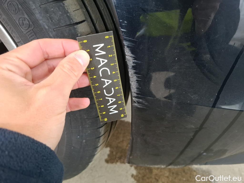  Volkswagen  Golf  VOLKSWAGEN / 2020 / 5P / Berline 2.0 TDI SCR 115 BVM6 Life 1st #14