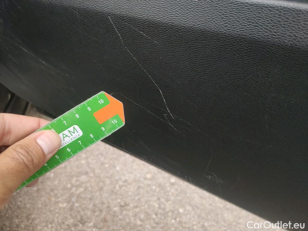  Volvo  XC 40 VOLVO XC40 / 2017 / 5P / todoterreno 2.0 B4 G AWD R-Design Auto #43