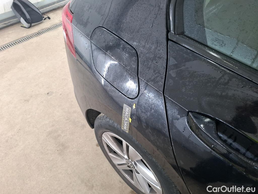  Volkswagen  Golf  VOLKSWAGEN / 2020 / 5P / Berline 2.0 TDI SCR 115 BVM6 Life 1st #41