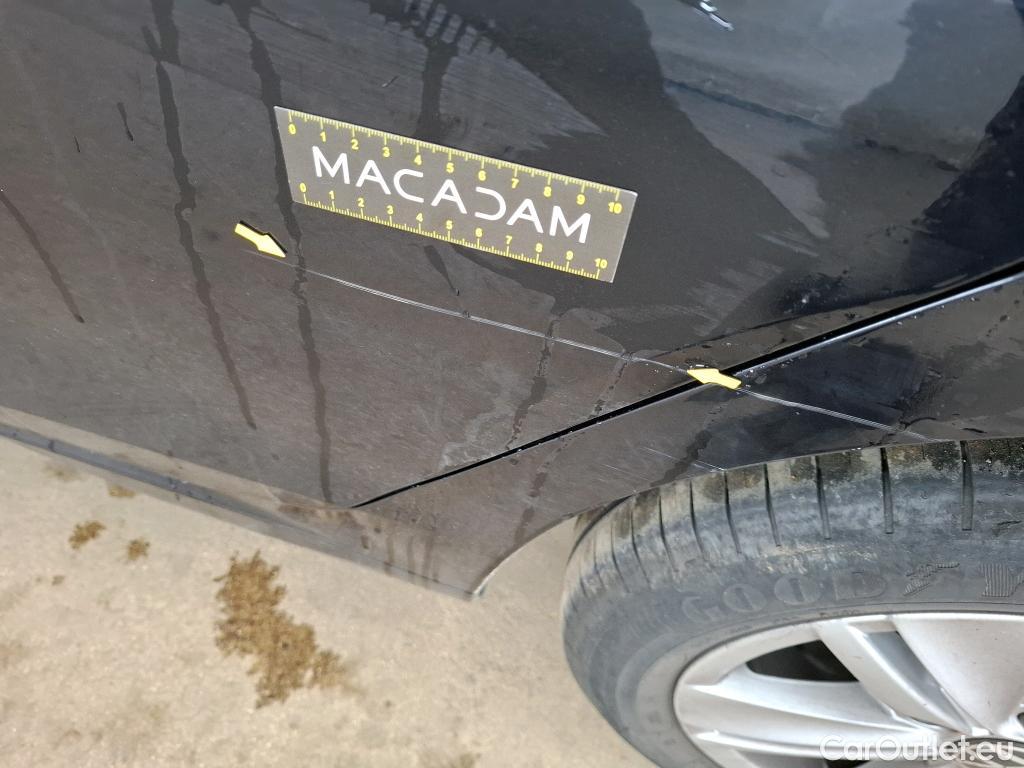  Volkswagen  Golf  VOLKSWAGEN / 2020 / 5P / Berline 2.0 TDI SCR 115 BVM6 Life 1st #7