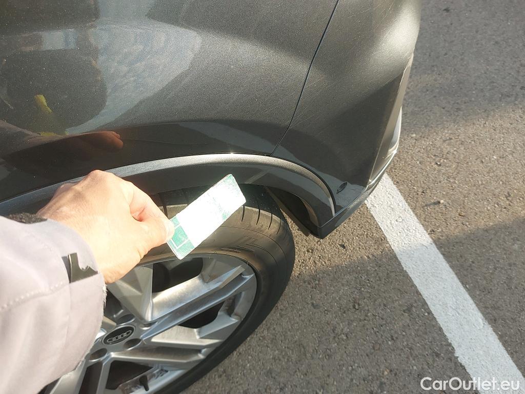  Audi  Q7 AUDI  / 2019 / 5P / todoterreno S line plus 55 TFSIe 280kW quattro tip(SP) #9