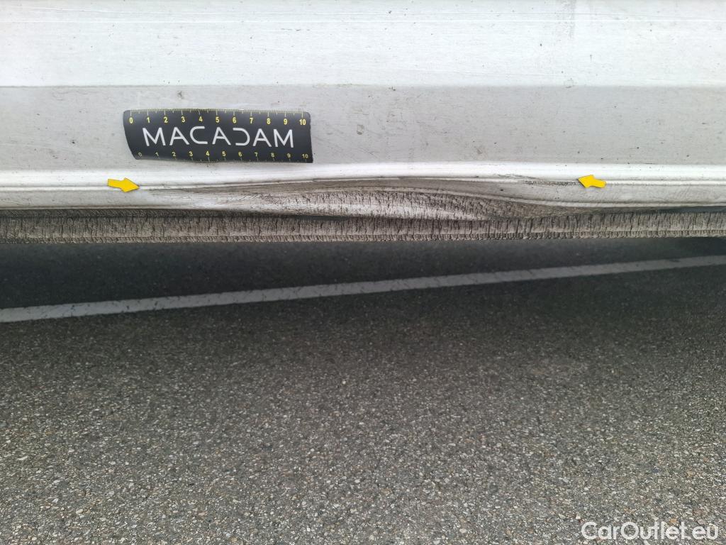  Volkswagen  Crafter  Fourgon Fourgon 30 mittlerer Radstand mit Hochdach FWD 2.0 #28