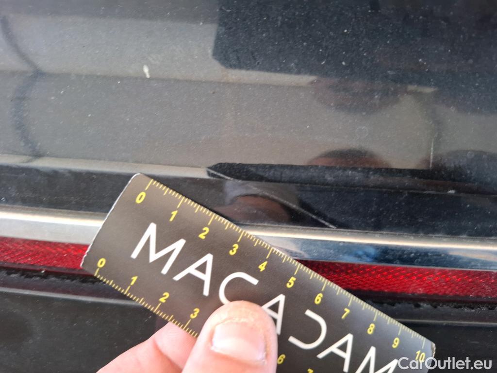  Volkswagen  Tiguan VOLKSWAGEN  / 2020 / 5P / SUV 2.0 TDI 150 DSG7 R-Line #31