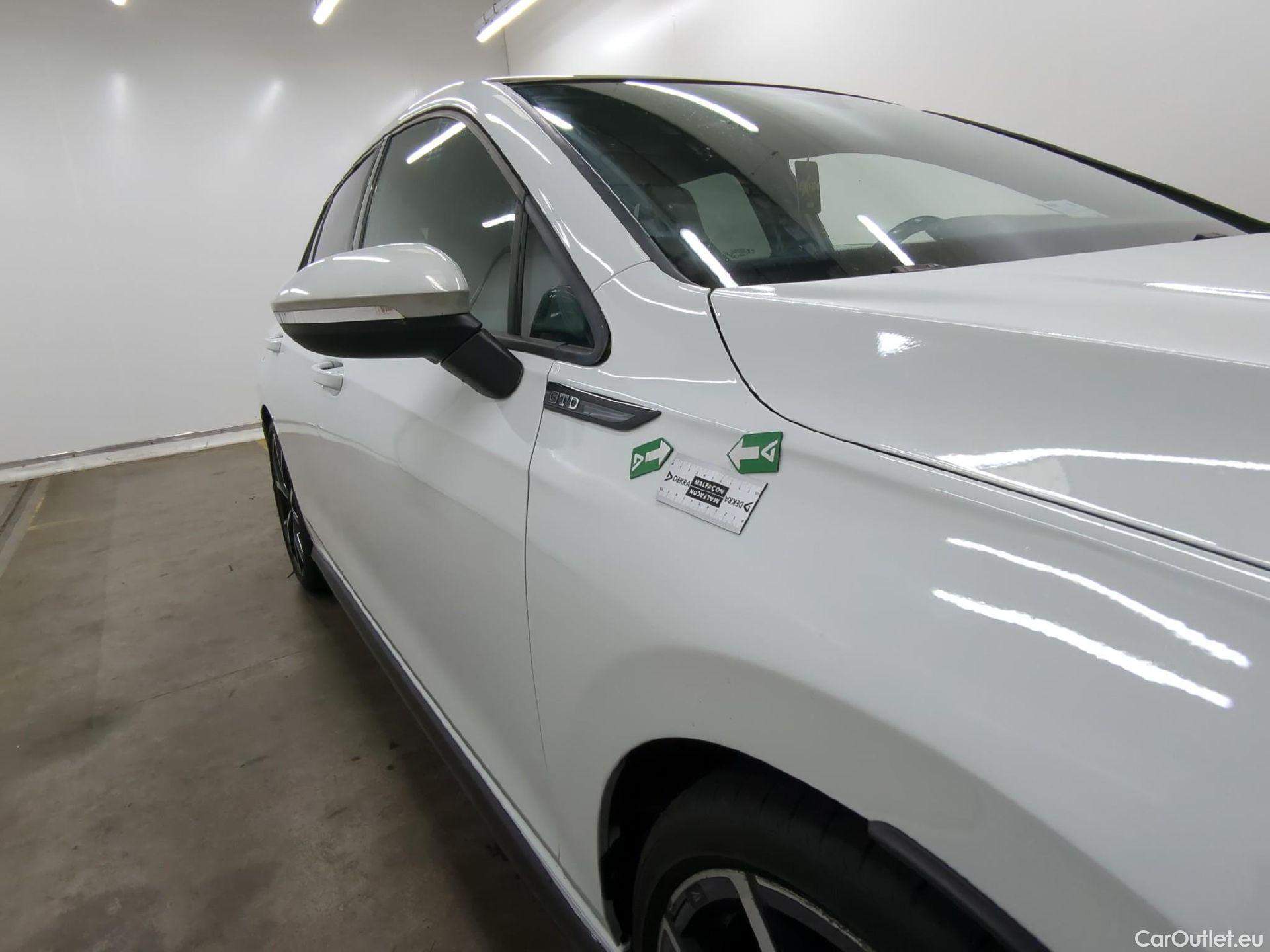  Volkswagen  Golf  VIII Berline GTD 2.0 TDI 200CV BVA7 E6d #25