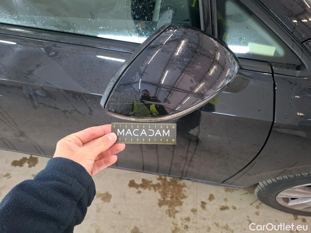  Volkswagen  Golf  VOLKSWAGEN / 2020 / 5P / Berline 2.0 TDI SCR 115 BVM6 Life 1st #45