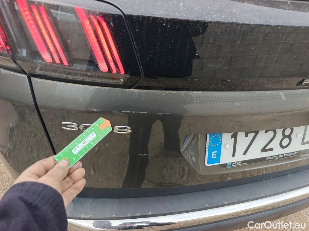  Peugeot  3008 PEUGEOT  / 2020 / 5P / todoterreno 1.5 BlueHDi 96kW (130CV) S&S Allure EAT8 #10