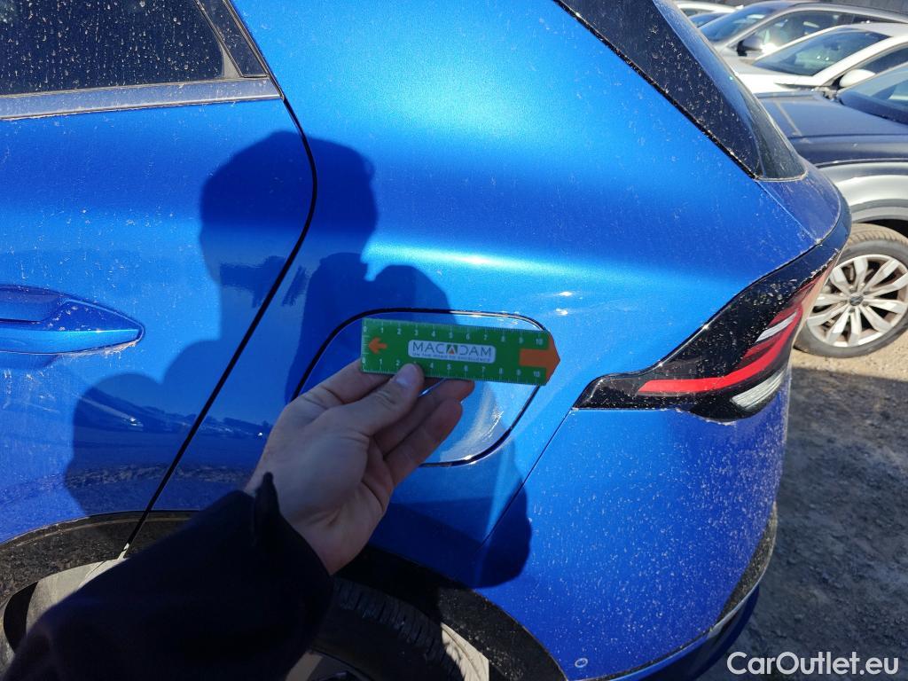  KIA  Sportage KIA  / 2022 / 5P / todoterreno 1.6 T-GDi HEV 171kW (230CV) GT-line 4X2 #37