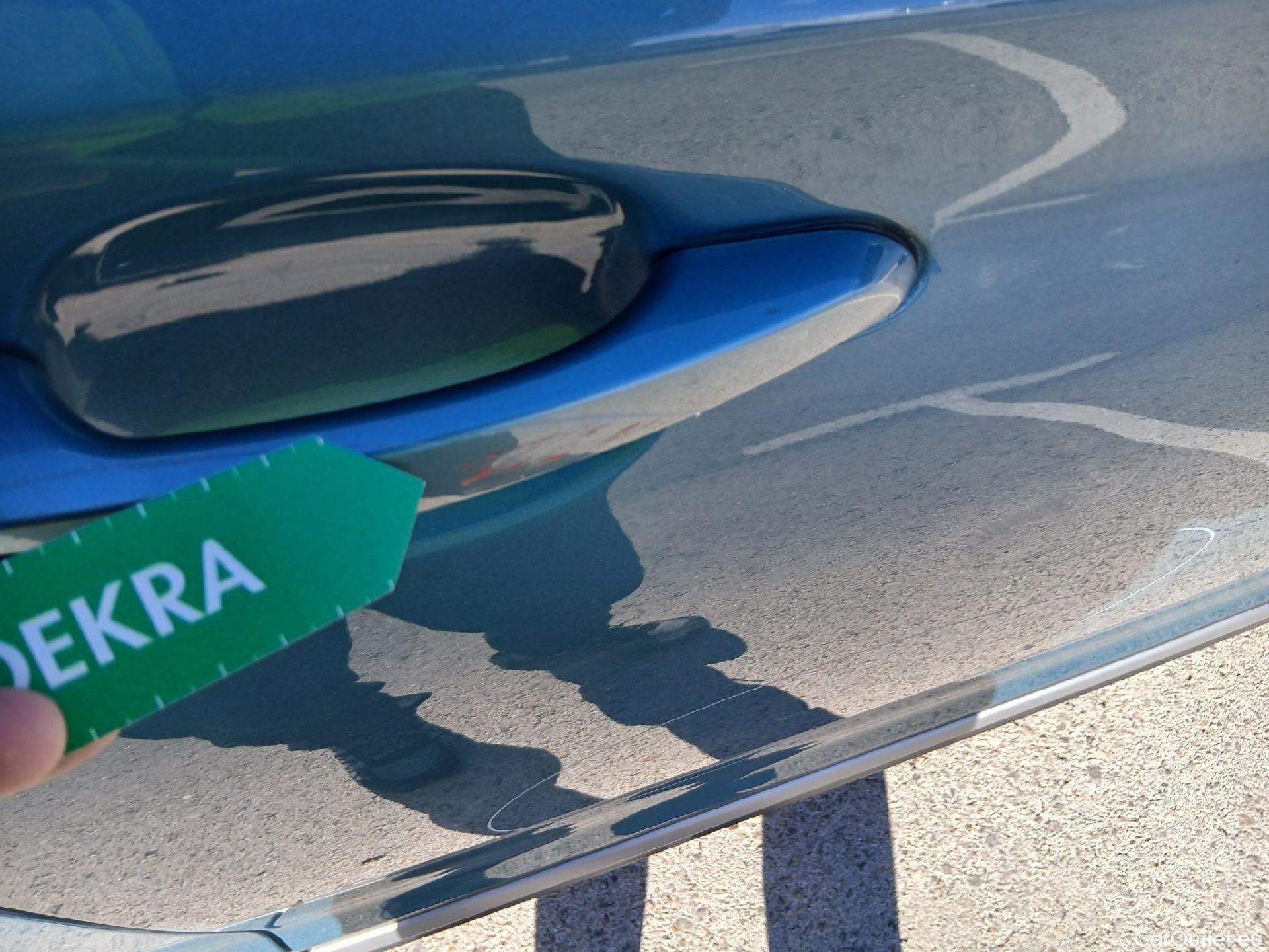  Hyundai  Konna HYUNDAI Kona / 2017 / 5P / todoterreno EV 150kW Tecno #42