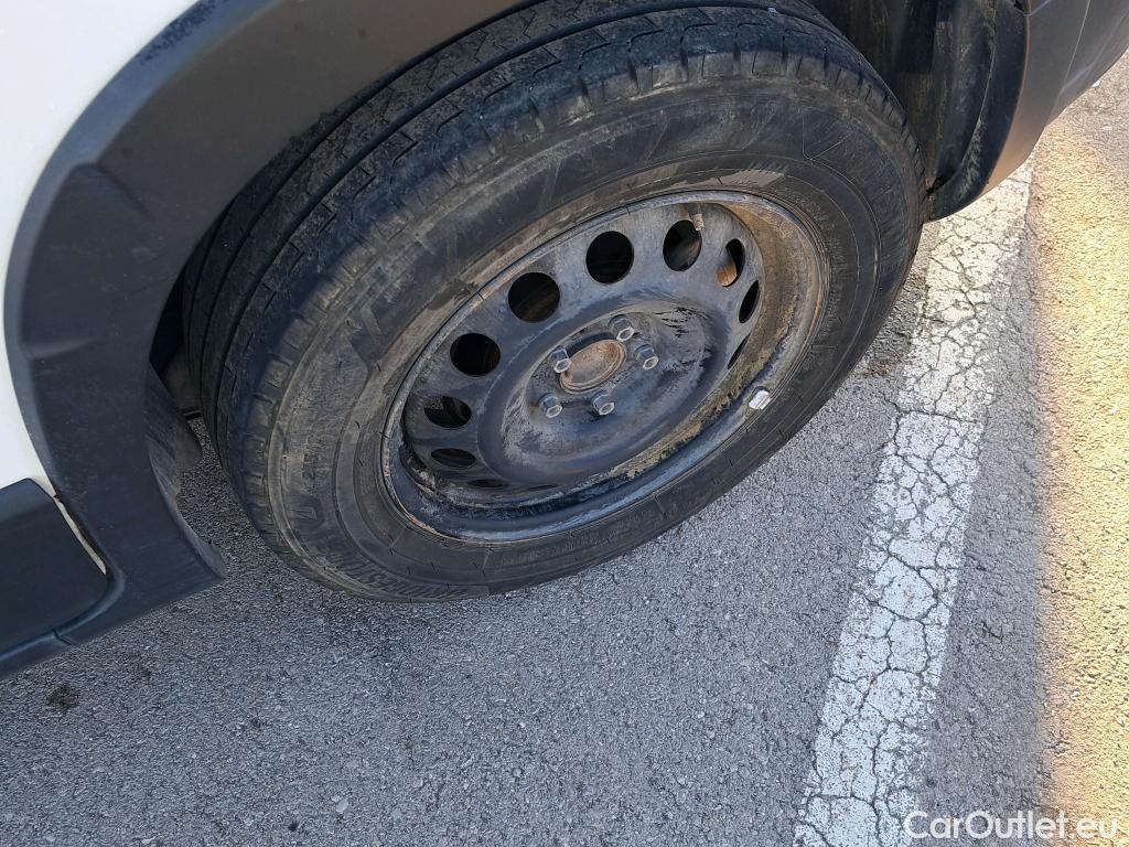  Peugeot  RIFTER PEUGEOT  / 2018 / 4P / combi Active Standard BlueHDi 73kW (IND) #37