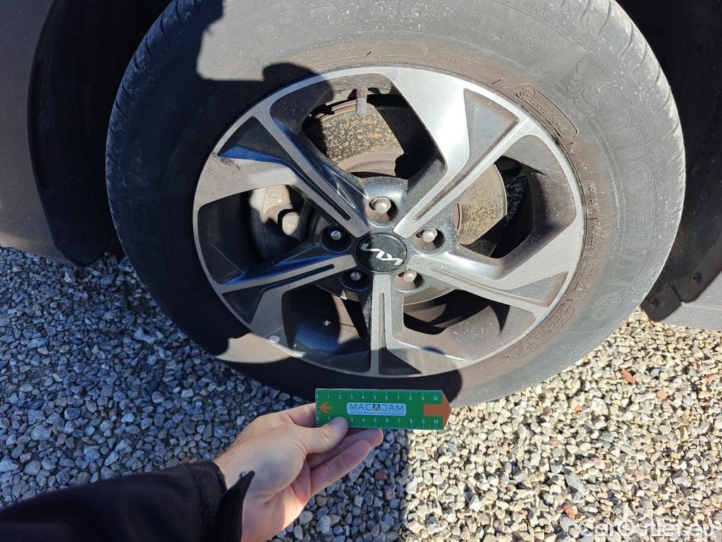  KIA  XCeed KIA  / 2019 / 5P / todoterreno 1.0 T-GDi Drive 88kW (120CV) #39