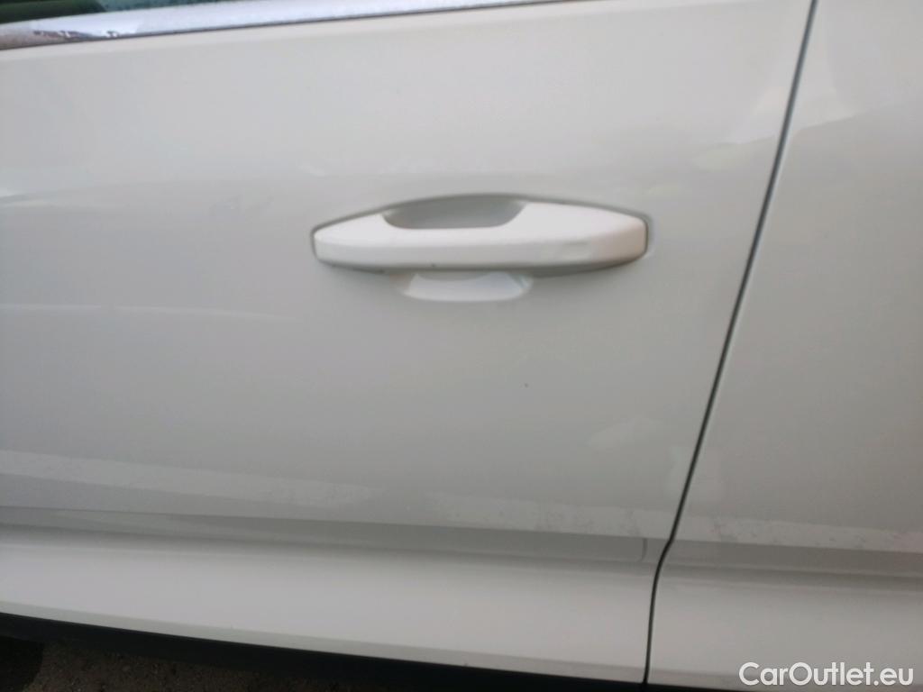  Volvo  XC 40 VOLVO XC40 / 2017 / 5P / todoterreno 1.5 T4 Twin Recharge Inscription Ex Auto #38