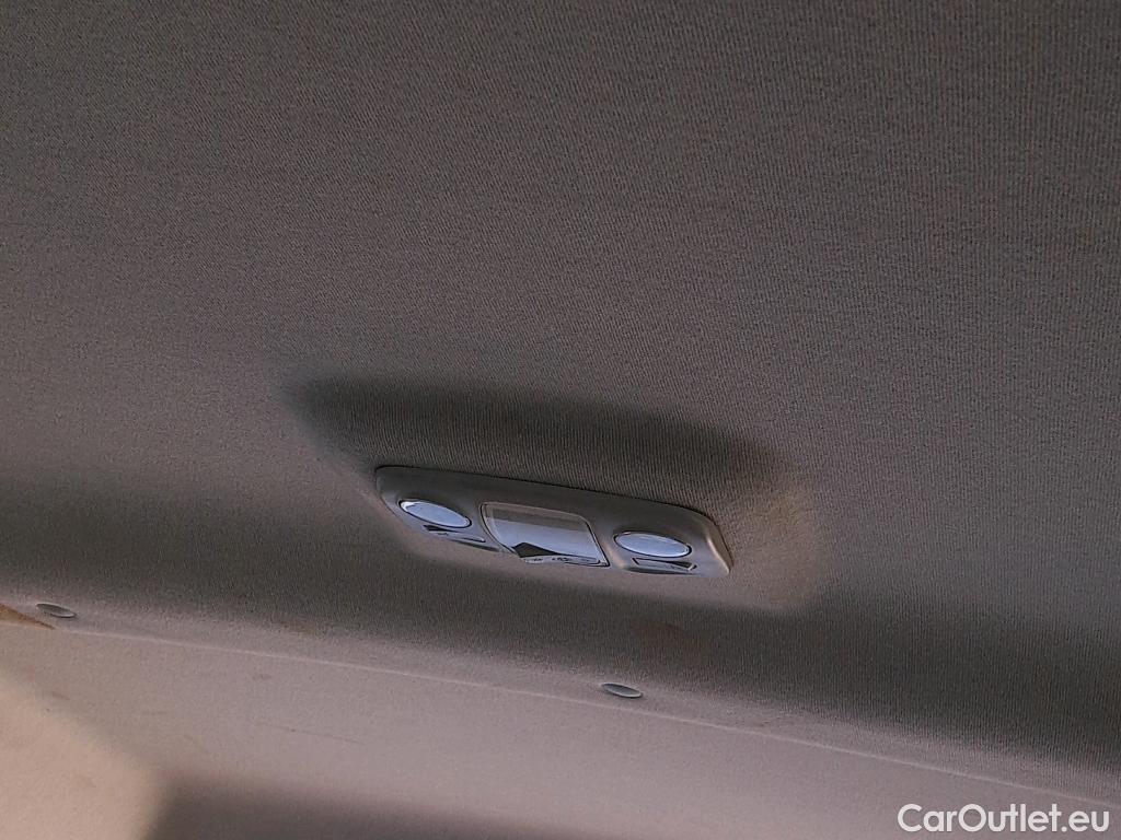  Peugeot  RIFTER PEUGEOT  / 2018 / 4P / combi Active Standard BlueHDi 73kW (IND) #8