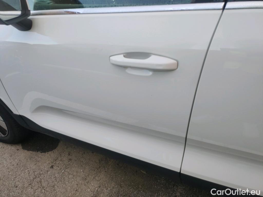  Volvo  XC 40 VOLVO XC40 / 2017 / 5P / todoterreno 1.5 T4 Twin Recharge Inscription Ex Auto #13