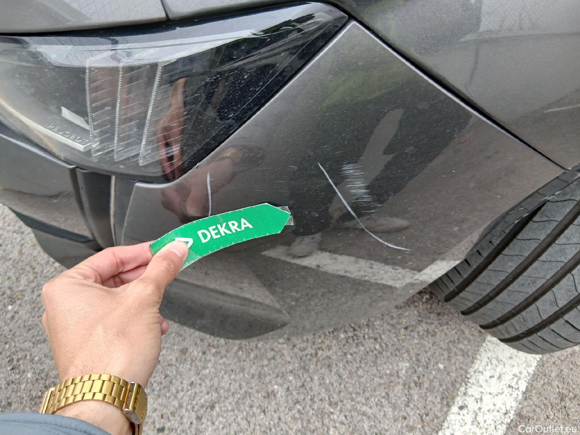  Peugeot  508 PEUGEOT  / 2018 / 5P / berlina con portón 5P Active Pack BlueHDi 130 S&S EAT8 #3