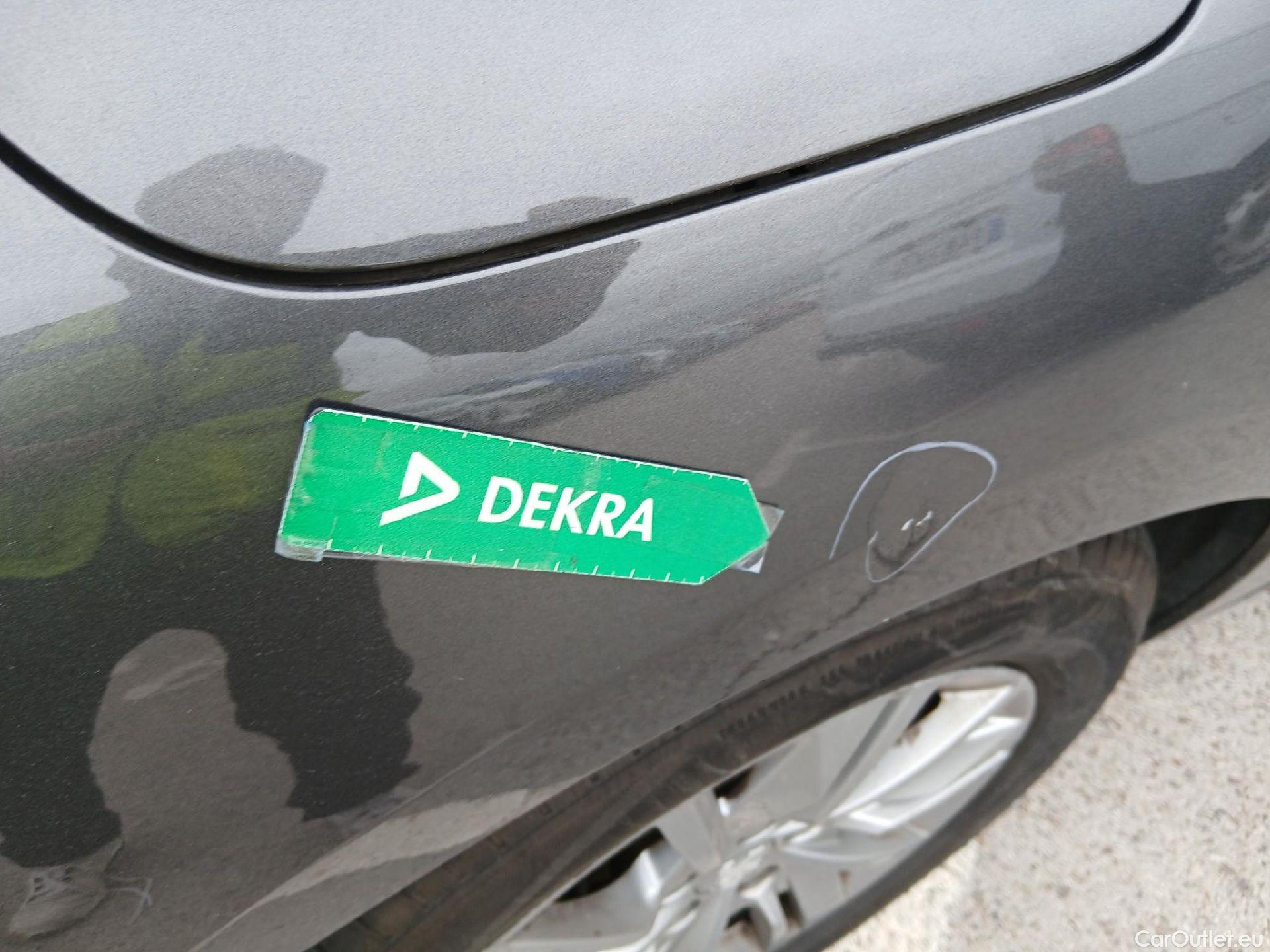  Peugeot  508 PEUGEOT  / 2018 / 5P / berlina con portón 5P Active Pack BlueHDi 130 S&S EAT8 #22