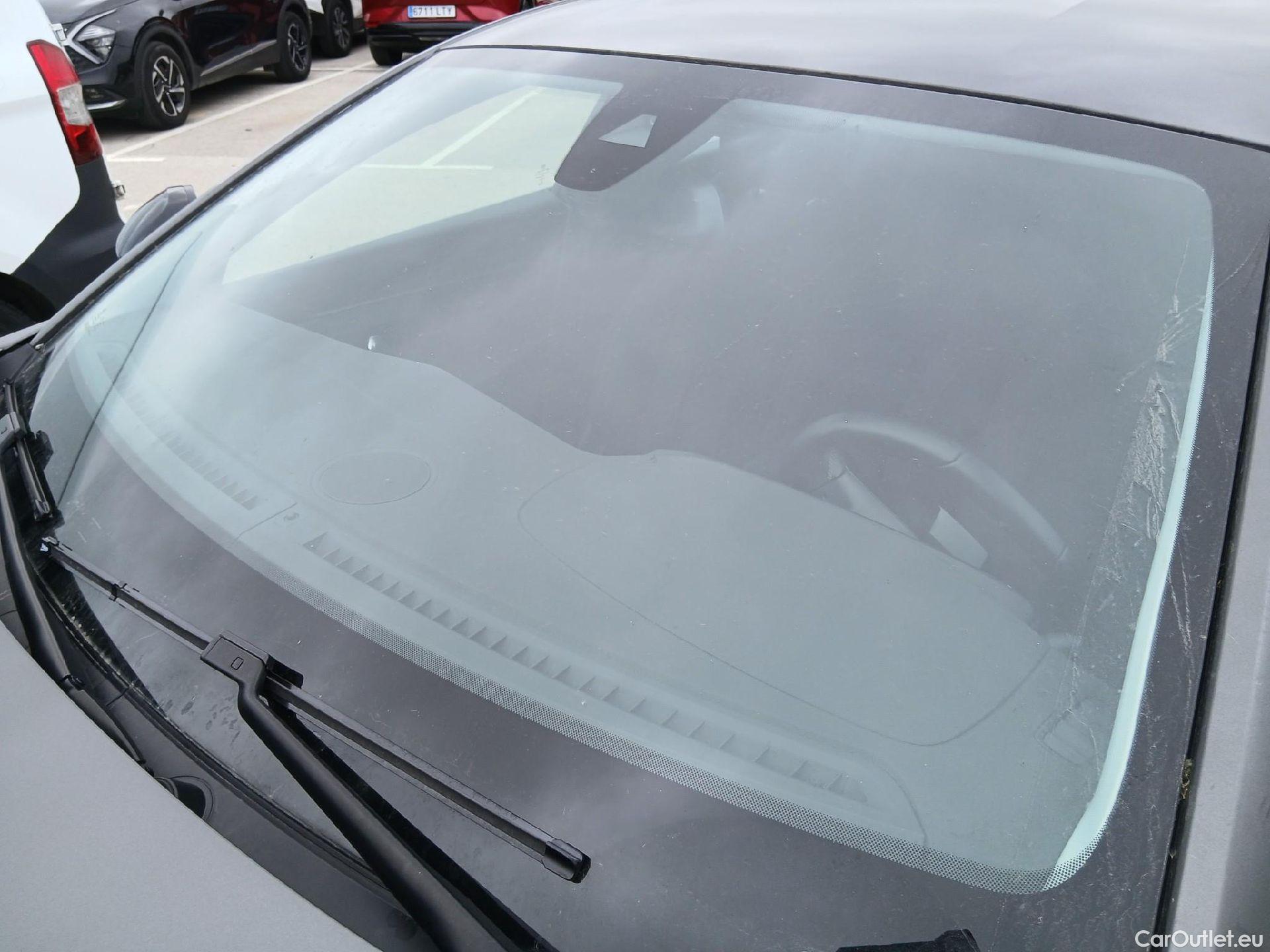  Peugeot  508 PEUGEOT  / 2018 / 5P / berlina con portón 5P Active Pack BlueHDi 130 S&S EAT8 #1