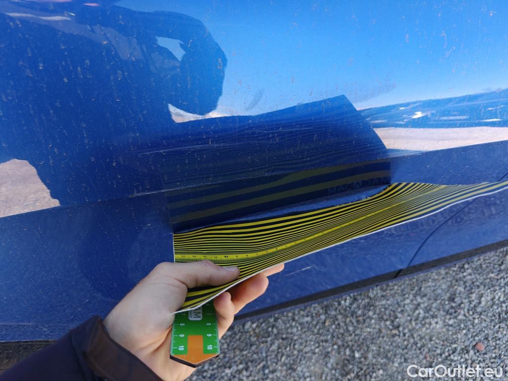  KIA  Sportage KIA  / 2022 / 5P / todoterreno 1.6 T-GDi HEV 171kW (230CV) GT-line 4X2 #4