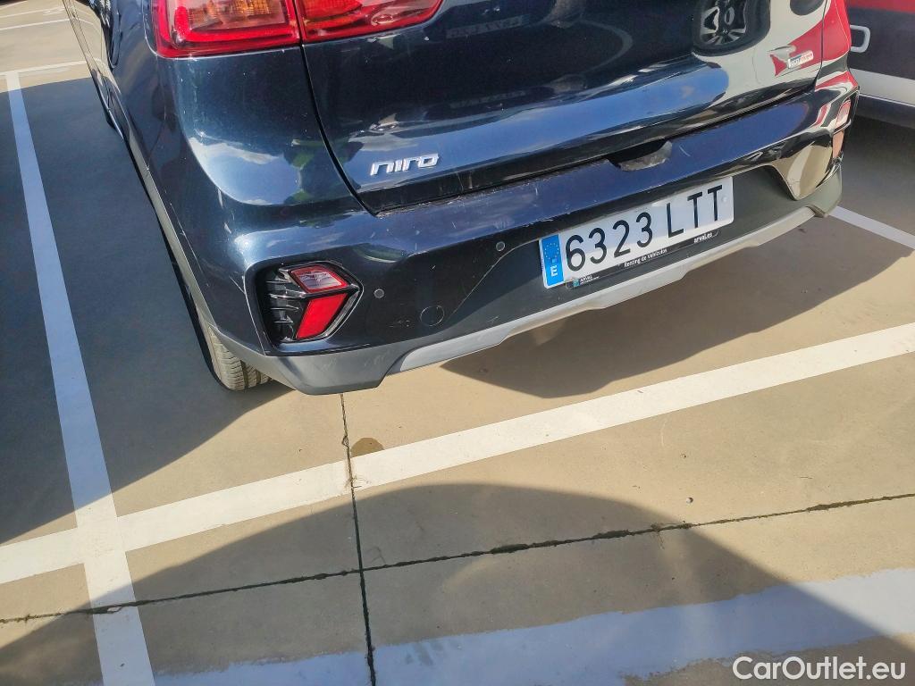  KIA  Niro KIA  1.6 GDi PHEV 104kW (141CV) Drive (AC) #36