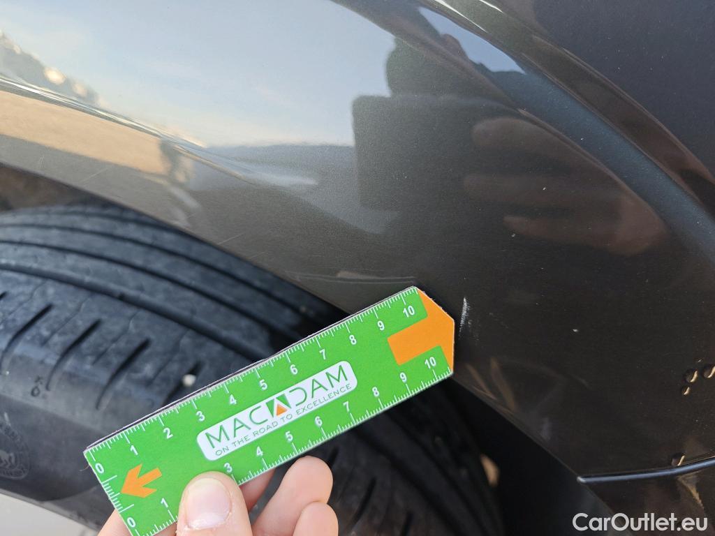  Volvo  XC60 VOLVO  / 2017 / 5P / todoterreno 2.0 B4 D Momentum Pro Auto #30