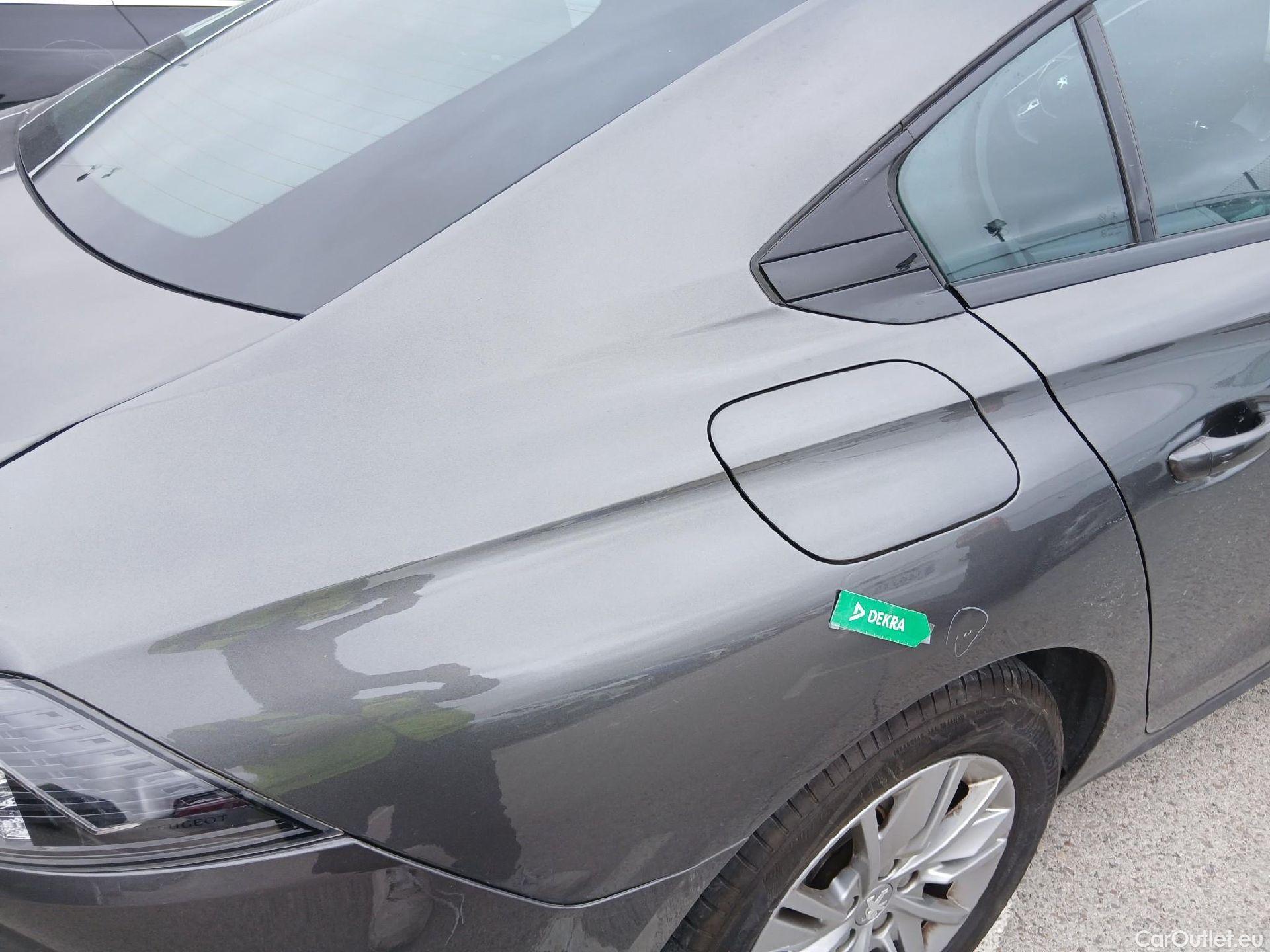  Peugeot  508 PEUGEOT  / 2018 / 5P / berlina con portón 5P Active Pack BlueHDi 130 S&S EAT8 #21