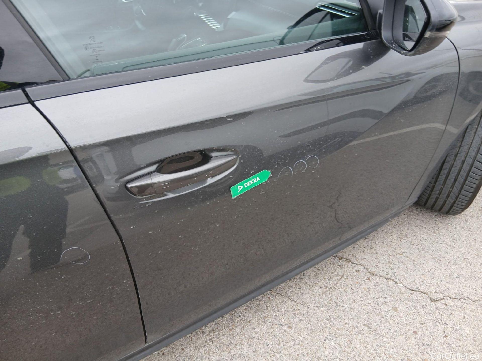  Peugeot  508 PEUGEOT  / 2018 / 5P / berlina con portón 5P Active Pack BlueHDi 130 S&S EAT8 #28