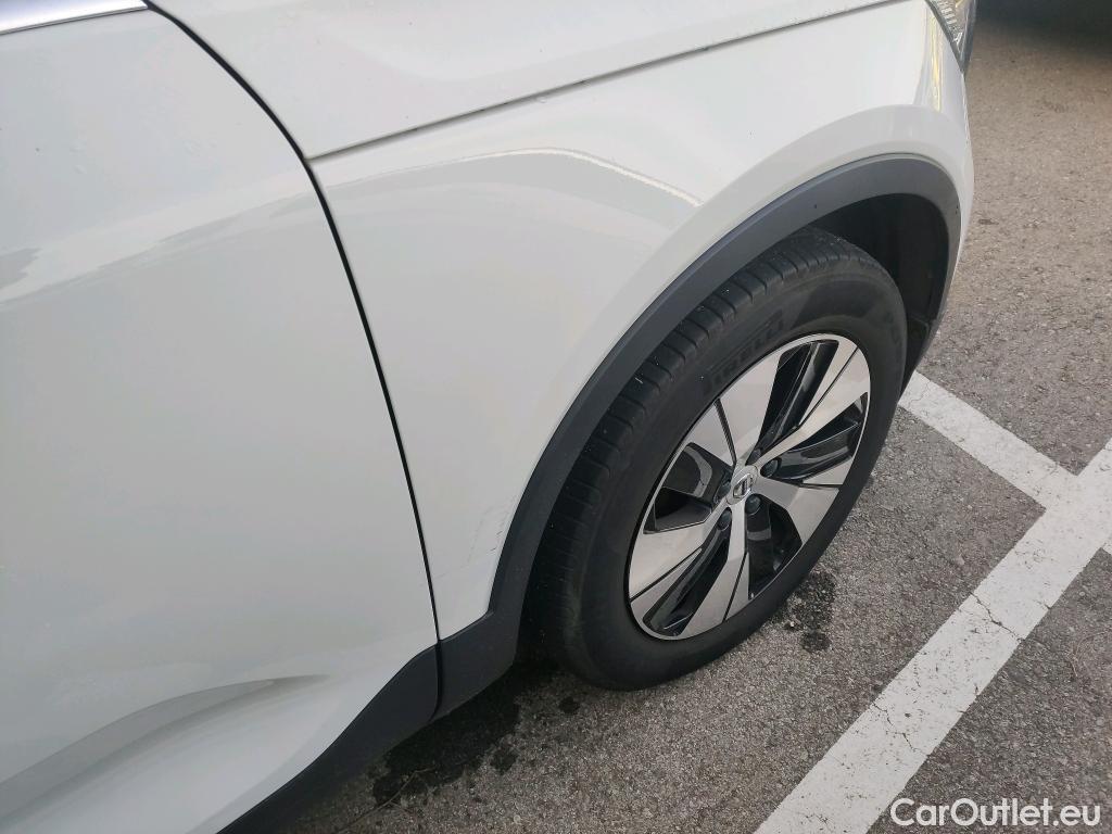  Volvo  XC 40 VOLVO XC40 / 2017 / 5P / todoterreno 1.5 T4 Twin Recharge Inscription Ex Auto #17