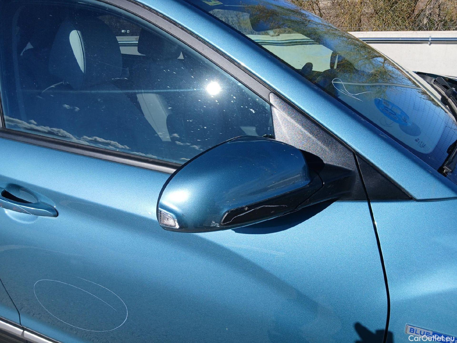  Hyundai  Konna HYUNDAI Kona / 2017 / 5P / todoterreno EV 150kW Tecno #45