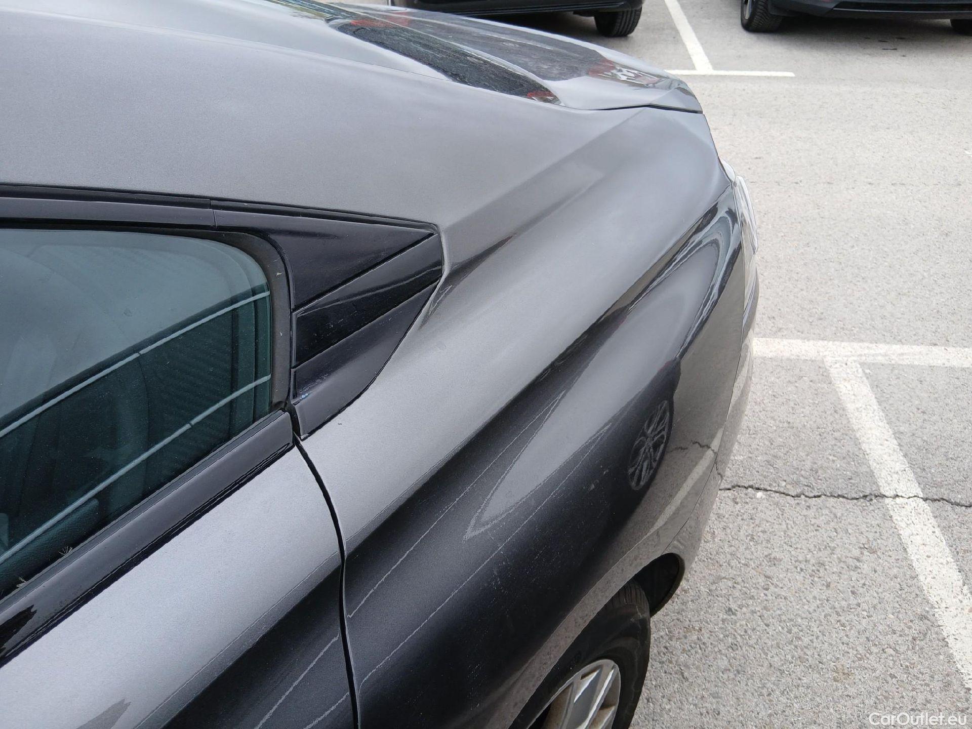  Peugeot  508 PEUGEOT  / 2018 / 5P / berlina con portón 5P Active Pack BlueHDi 130 S&S EAT8 #16