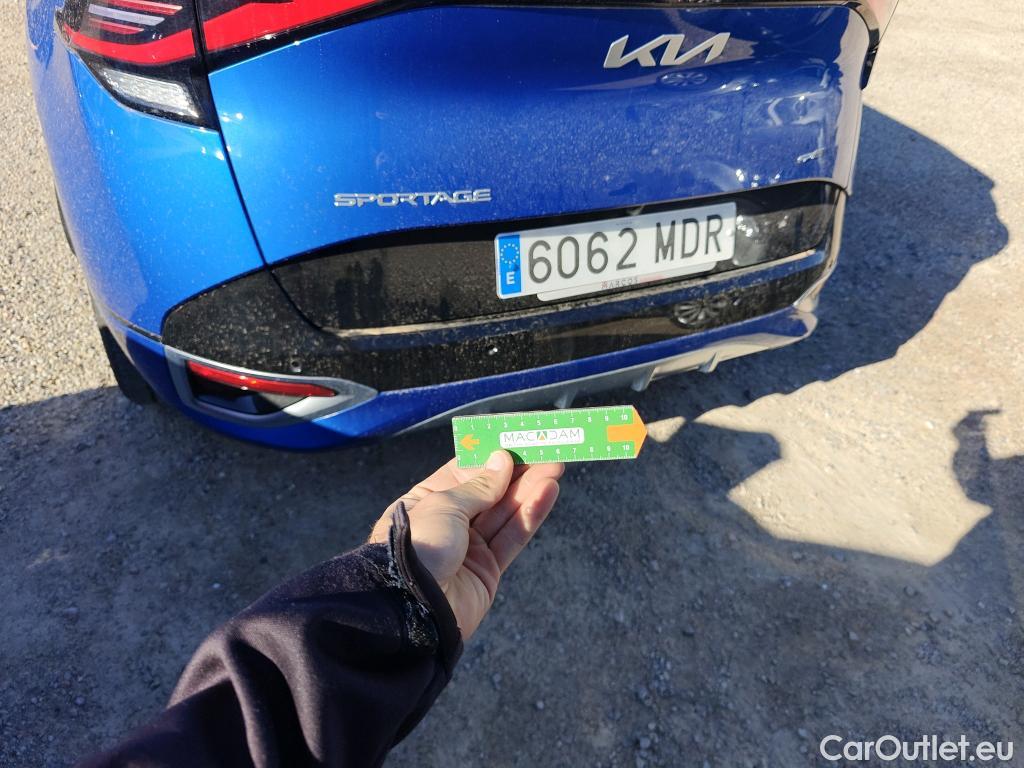  KIA  Sportage KIA  / 2022 / 5P / todoterreno 1.6 T-GDi HEV 171kW (230CV) GT-line 4X2 #26