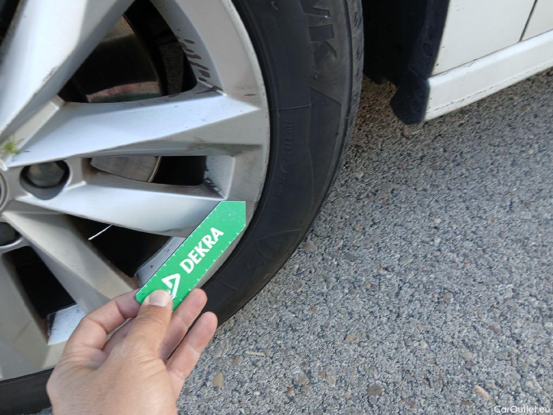  Audi  A3 AUDI  / 2020 / 5P / berlina con portón Sportback 30 TFSI 81kW (110CV) S tronic #3