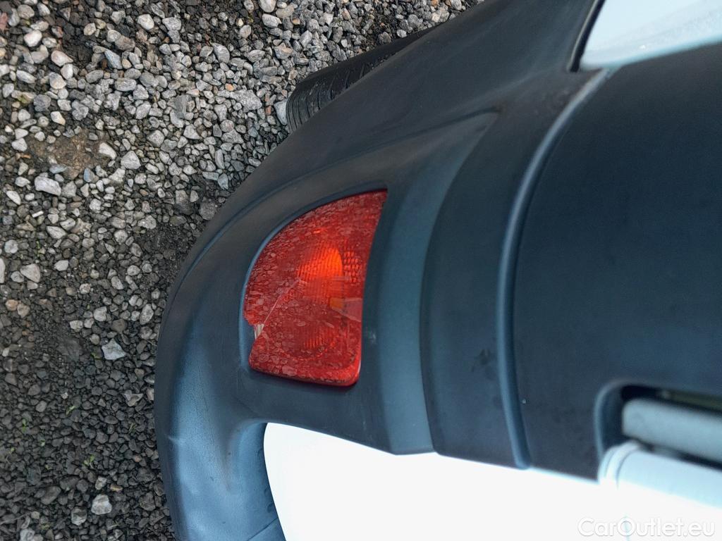  Renault  Kangoo RENAULT  Furgón/2013/3P/furgón derivado de turismo Profesional dCi 55 kW (75 CV) #40