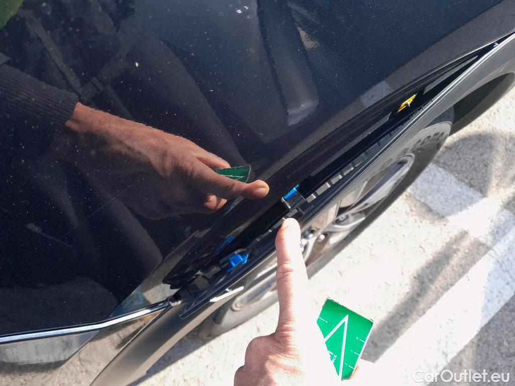  KIA  Niro KIA  1.6 GDi PHEV 104kW (141CV) Drive (AC) #30