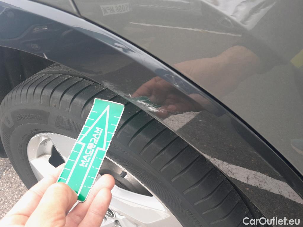  Audi  Q3 AUDI  / 2018 / 5P / todoterreno Advanced 35 TFSI 110kW (150CV) #37