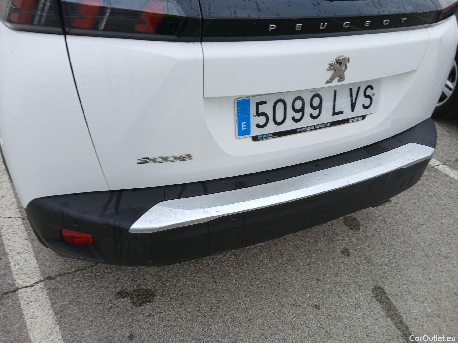  Peugeot  2008 PEUGEOT  / 2019 / 5P / todoterreno Active BlueHDI 81kW (110CV) #11