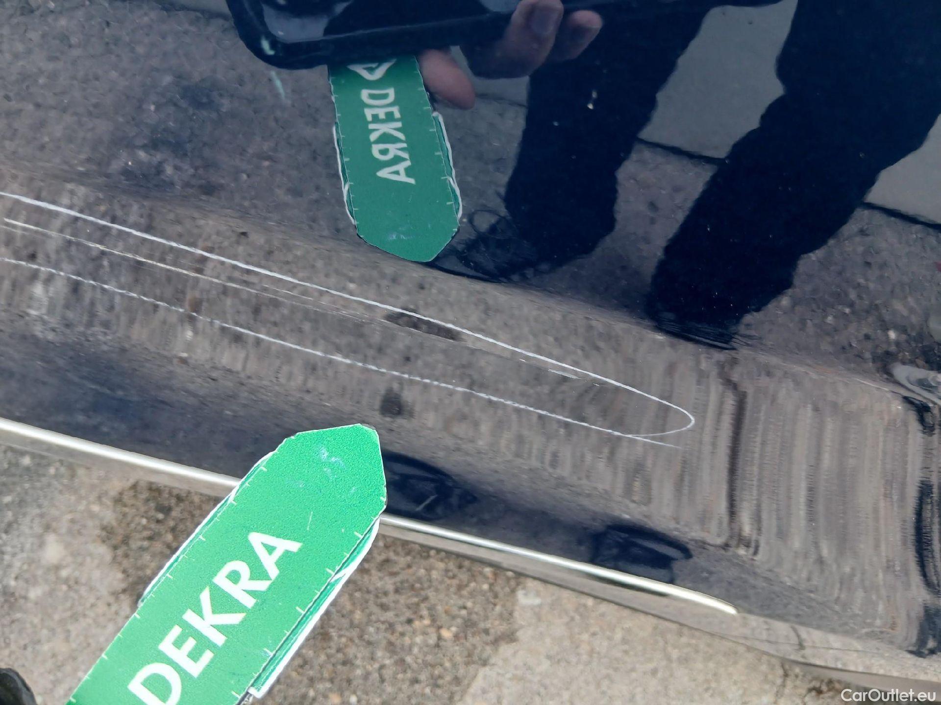  KIA  Niro KIA  / 2019 / 5P / crossover 1.6 GDi PHEV 104kW (141CV) Drive #16