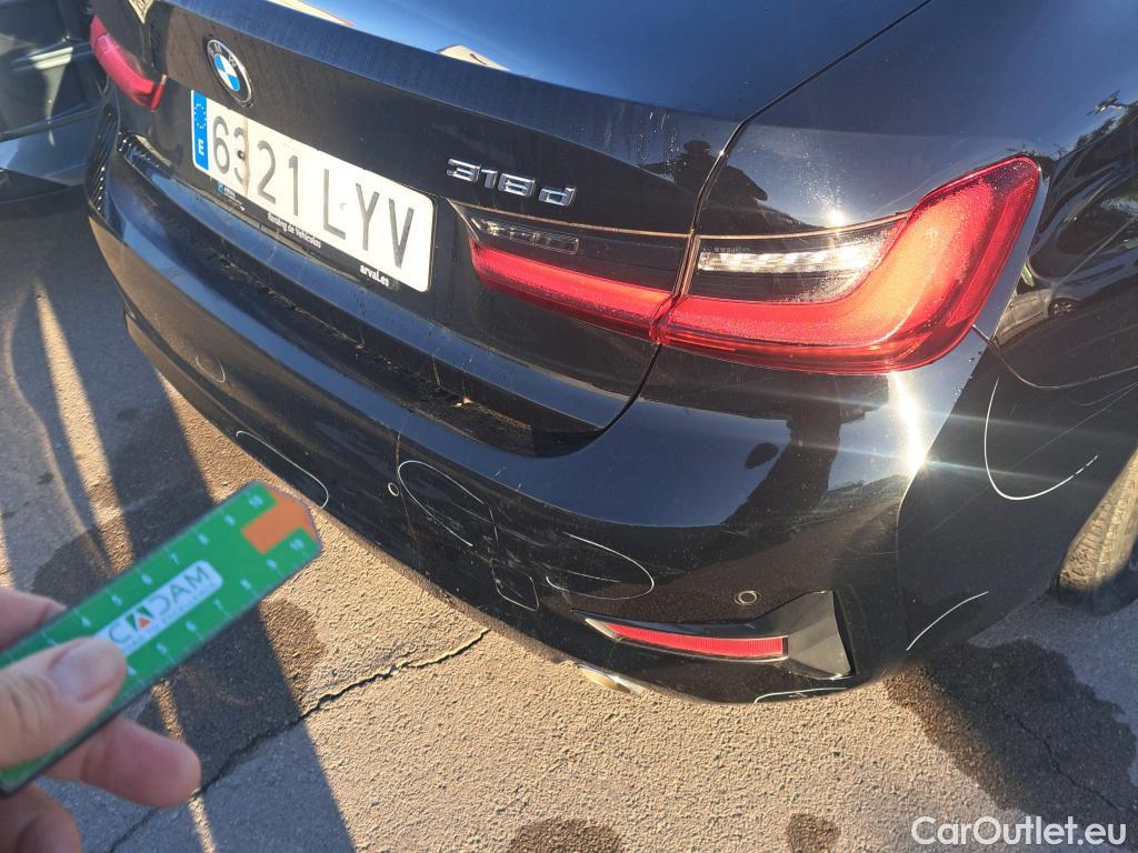  Bmw  Serie 3 BMW  / 2018 / 4P / sedán 318d Auto. #18