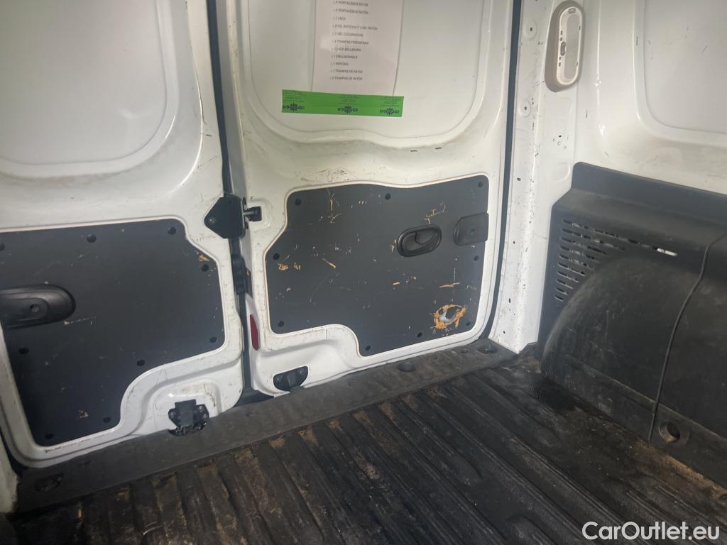  Nissan  NV200 NISSAN NV250 / 2019 / 4P / furgón 2pl 1.5dCi 70 kW (95 CV) L2H1 COMFORT #31