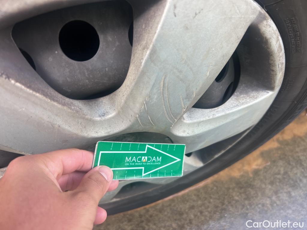  Nissan  NV200 NISSAN NV250 / 2019 / 4P / furgón 2pl 1.5dCi 70 kW (95 CV) L2H1 COMFORT #38